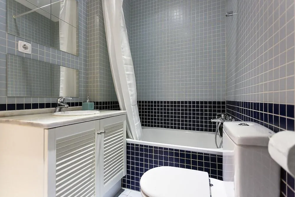 Whome | Trigueiros Downtown Apartment Lisbon